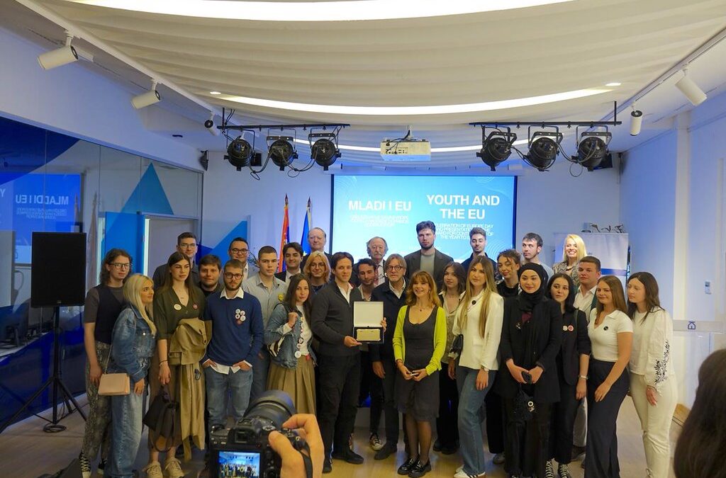 SAOPŠTENJE ZA JAVNOST: Studenti u blokadi dobitnici nagrade „Doprinos godine Evropi“